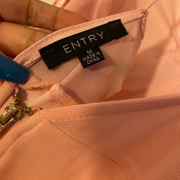 MEDIUM formal dress with flower design - Picture 4 of 5